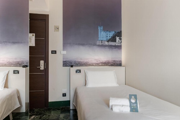 B&B Hotel Trieste image 20